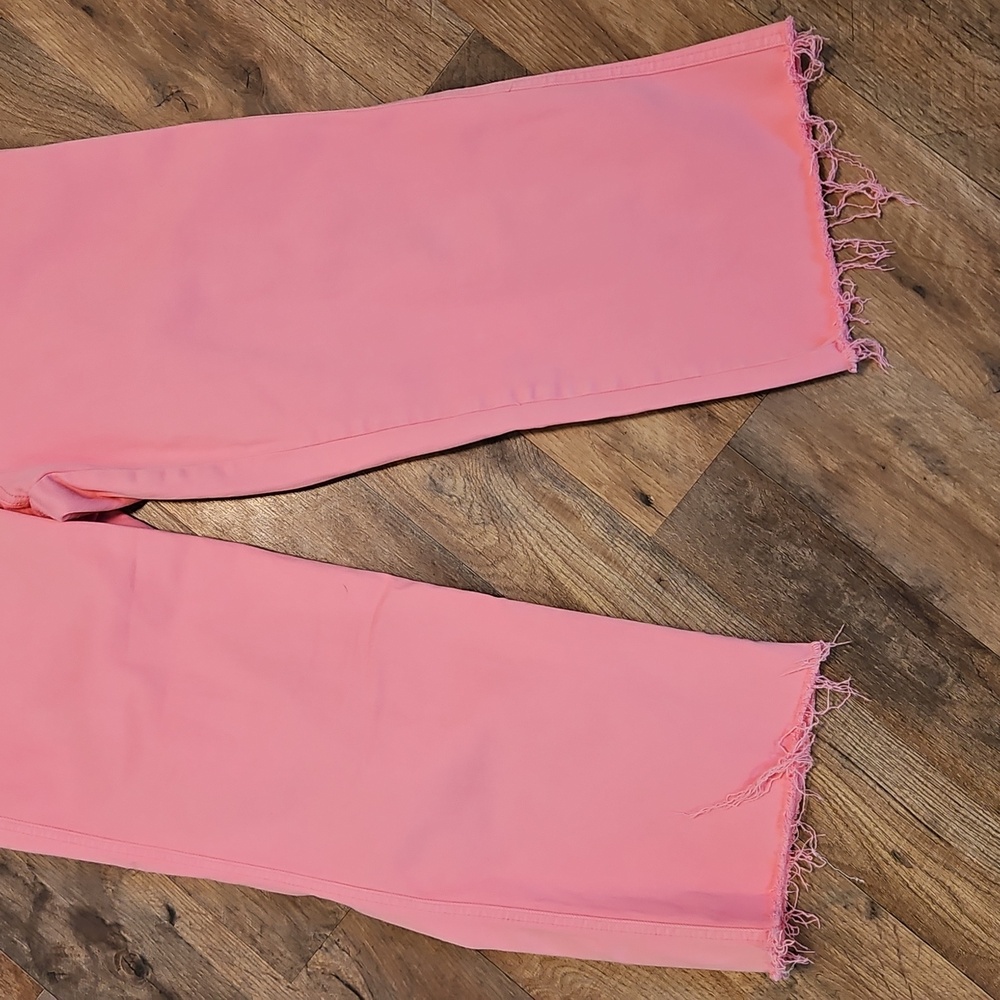👖Judy Blue Pink Cropped Jeans - Picture 4 of 9